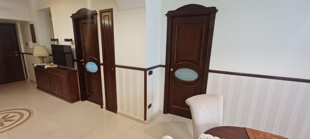 Ferienwohnung Residenza Neapolis Exterior foto