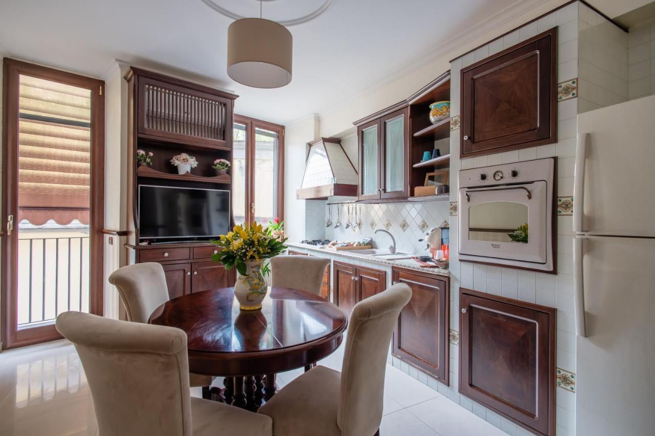 Ferienwohnung Residenza Neapolis Exterior foto